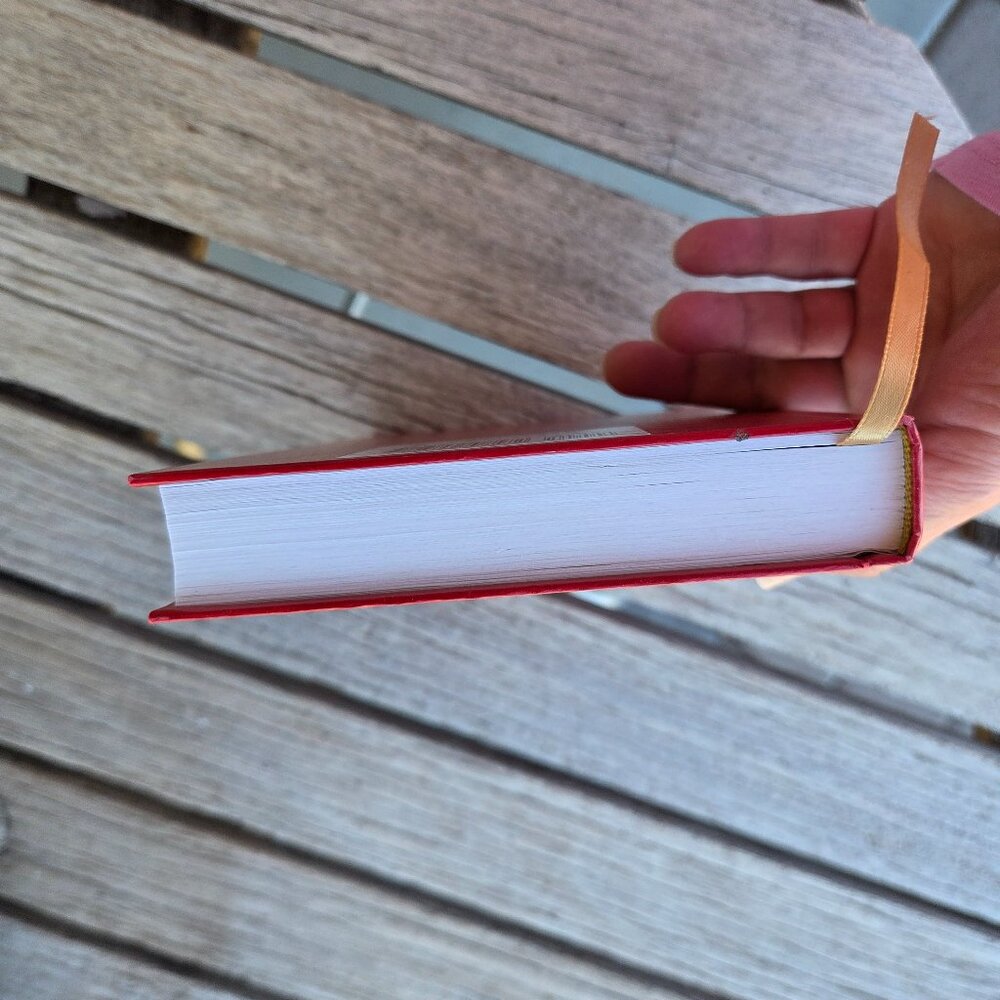 "The Treasury of Favorite Love Poems" Hardcover with Ribbon Page Marker LIKE NEW - Picture 5 of 6